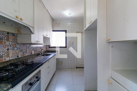 Apartamento à venda com 242m², 4 quartos e 4 vagas Apartamento à venda com 242m², 4 quartos e 4 vagasCozinha