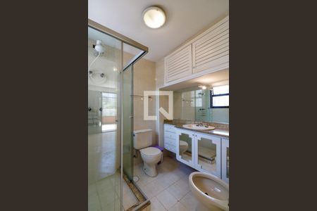 Apartamento à venda com 242m², 4 quartos e 4 vagas Apartamento à venda com 242m², 4 quartos e 4 vagasCobertura