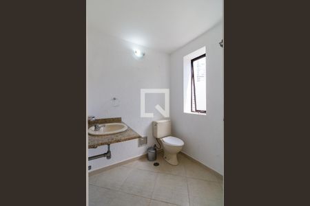 Apartamento à venda com 242m², 4 quartos e 4 vagas Apartamento à venda com 242m², 4 quartos e 4 vagasCobertura