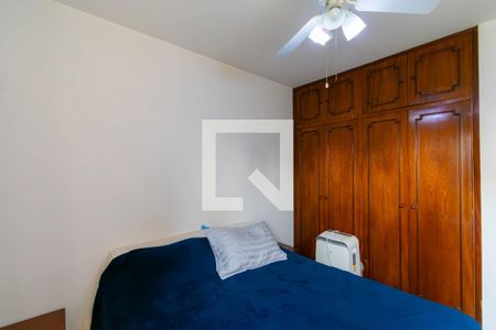 Apartamento à venda com 82m², 3 quartos e 2 vagasQuarto 2