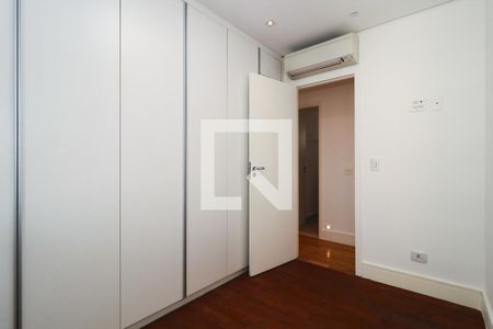 Apartamento para alugar com 96m², 3 quartos e 2 vagasQuarto 3