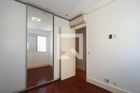 Apartamento para alugar com 96m², 3 quartos e 2 vagasQuarto 2