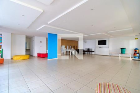 Apartamento para alugar com 96m², 3 quartos e 2 vagasÁrea comum - Salão de festas