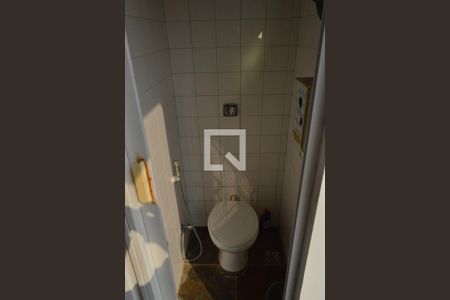 Casa à venda com 369m², 3 quartos e 3 vagas Casa à venda com 369m², 3 quartos e 3 vagasBanheiro da Área Gourmet