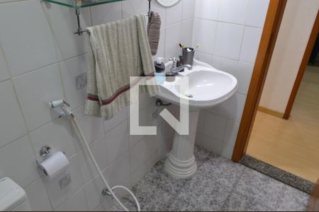 Casa à venda com 369m², 3 quartos e 3 vagas Casa à venda com 369m², 3 quartos e 3 vagasBanheiro