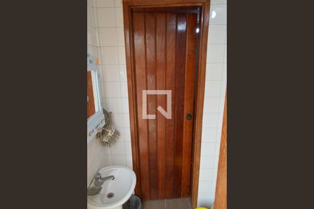 Casa à venda com 369m², 3 quartos e 3 vagas Casa à venda com 369m², 3 quartos e 3 vagasQuarto de Ferramentas