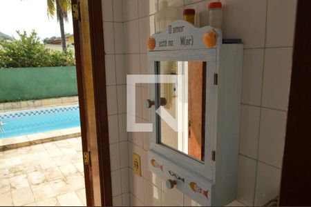 Casa à venda com 369m², 3 quartos e 3 vagas Casa à venda com 369m², 3 quartos e 3 vagasBanheiro da Área Gourmet