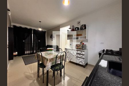 Apartamento à venda com 58m², 2 quartos e 1 vaga Apartamento à venda com 58m², 2 quartos e 1 vagaCozinha