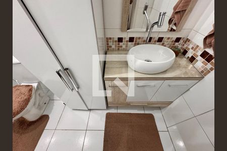 Apartamento à venda com 58m², 2 quartos e 1 vaga Apartamento à venda com 58m², 2 quartos e 1 vagaBanheiro da Suíte
