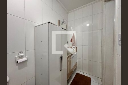 Apartamento à venda com 58m², 2 quartos e 1 vaga Apartamento à venda com 58m², 2 quartos e 1 vagaBanheiro da Suíte