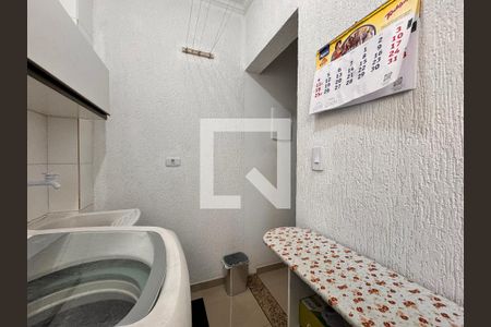 Apartamento à venda com 58m², 2 quartos e 1 vaga Apartamento à venda com 58m², 2 quartos e 1 vagaLavanderia