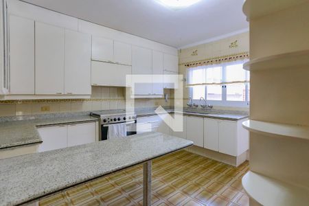 Casa de condomínio à venda com 300m², 4 quartos e 5 vagascozinha