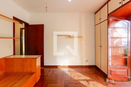 Casa de condomínio à venda com 300m², 4 quartos e 5 vagasquarto 4