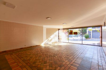 Casa de condomínio à venda com 300m², 4 quartos e 5 vagasgaragem