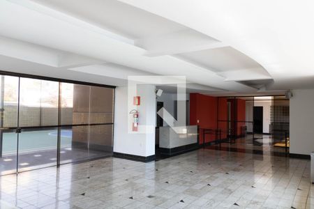 Apartamento à venda com 270m², 4 quartos e 3 vagas Apartamento à venda com 270m², 4 quartos e 3 vagasÁrea comum - Salão de festas