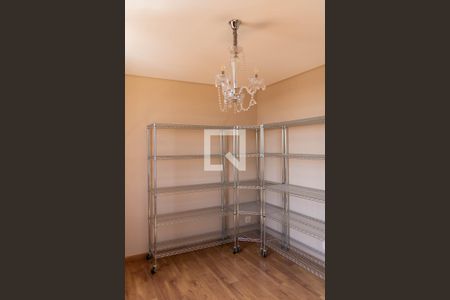 Apartamento à venda com 270m², 4 quartos e 3 vagas Apartamento à venda com 270m², 4 quartos e 3 vagasCloset da suíte 1