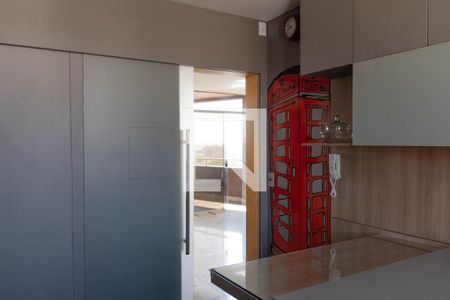 Apartamento à venda com 270m², 4 quartos e 3 vagas Apartamento à venda com 270m², 4 quartos e 3 vagasCozinha