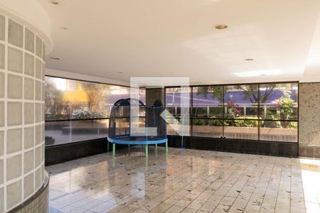 Apartamento à venda com 270m², 4 quartos e 3 vagas Apartamento à venda com 270m², 4 quartos e 3 vagasÁrea comum