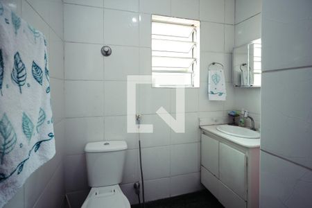 Casa à venda com 155m², 2 quartos e 1 vaga Casa à venda com 155m², 2 quartos e 1 vagaBanheiro