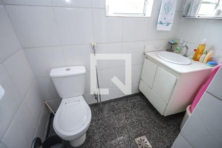 Casa à venda com 155m², 2 quartos e 1 vaga Casa à venda com 155m², 2 quartos e 1 vagaBanheiro