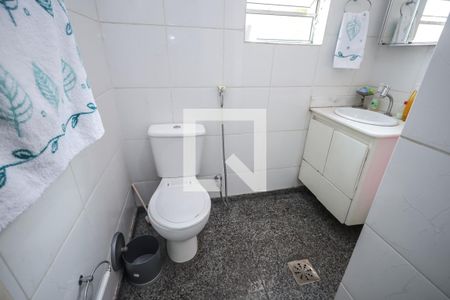Casa à venda com 155m², 2 quartos e 1 vaga Casa à venda com 155m², 2 quartos e 1 vagaBanheiro