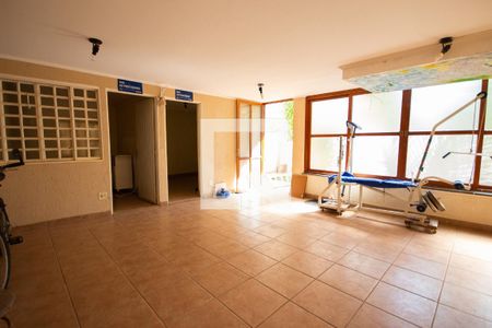 Casa para alugar com 261m², 5 quartos e 3 vagasSalão de festas