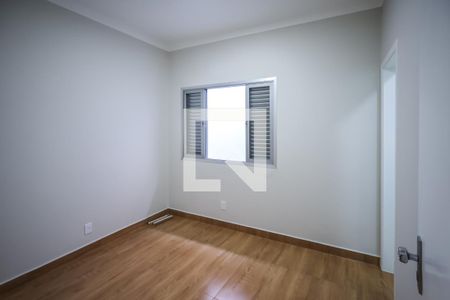 Casa à venda com 351m², 3 quartos e 5 vagas Casa à venda com 351m², 3 quartos e 5 vagasSuíte 2
