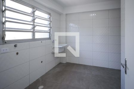 Casa à venda com 351m², 3 quartos e 5 vagas Casa à venda com 351m², 3 quartos e 5 vagasÁrea de Serviço