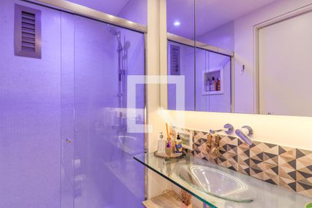 Apartamento à venda com 74m², 1 quarto e 1 vagaBanheiro