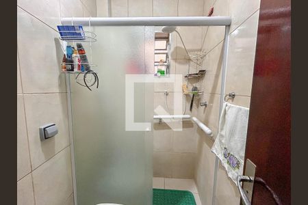 Casa à venda com 190m², 2 quartos e 1 vagaBanheiro 2
