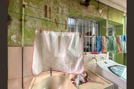 Casa à venda com 190m², 2 quartos e 1 vagaÁrea de Serviço