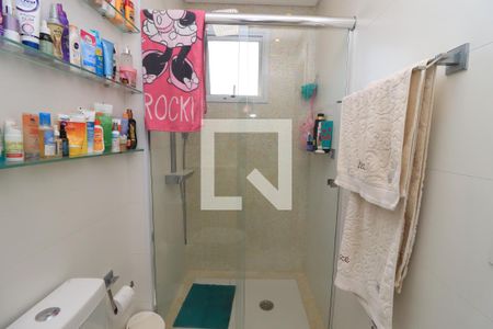 Apartamento à venda com 105m², 3 quartos e 2 vagasBanheiro da Suíte