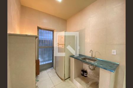 Casa à venda com 85m², 3 quartos e 1 vaga Casa à venda com 85m², 3 quartos e 1 vagaCozinha