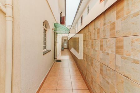 Casa à venda com 154m², 3 quartos e 2 vagasCorredor