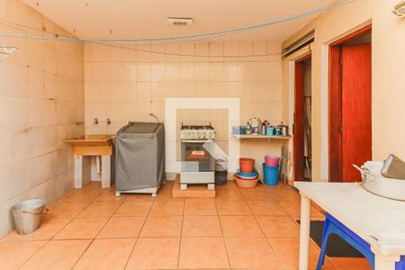 Casa à venda com 154m², 3 quartos e 2 vagasLavanderia