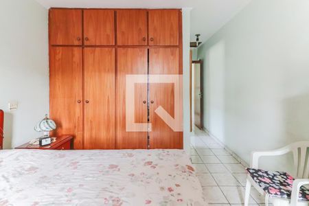 Casa à venda com 154m², 3 quartos e 2 vagasQuarto 3 - Suite