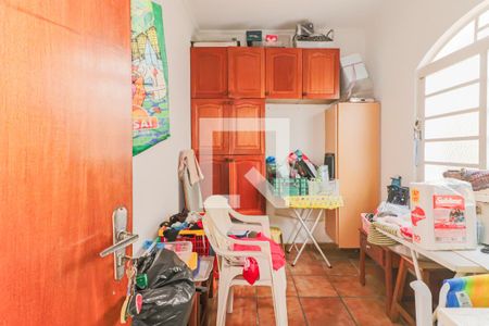 Casa à venda com 154m², 3 quartos e 2 vagasLavanderia Quarto