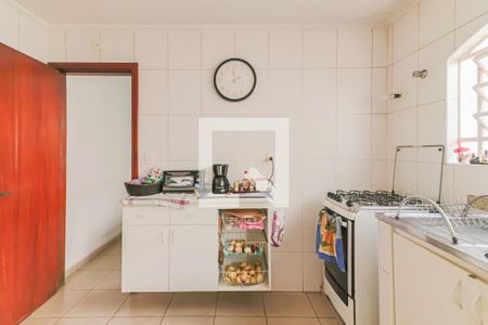 Casa à venda com 154m², 3 quartos e 2 vagasCozinha