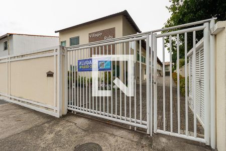 Casa de condomínio para alugar com 68m², 2 quartos e 2 vagas