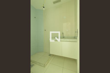 Casa de condomínio para alugar com 68m², 2 quartos e 2 vagas