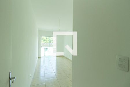 Casa de condomínio para alugar com 69m², 2 quartos e 2 vagas