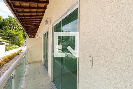 Casa de condomínio para alugar com 69m², 2 quartos e 2 vagas