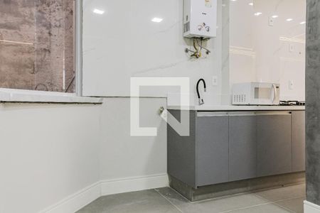 Apartamento à venda com 110m², 3 quartos e sem vaga Apartamento à venda com 110m², 3 quartos e sem vagaCozinha e Área de Serviço