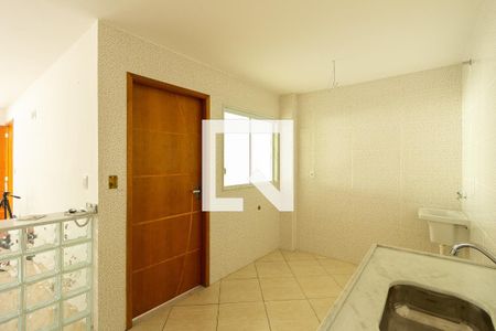 Casa de condomínio para alugar com 68m², 2 quartos e 2 vagas