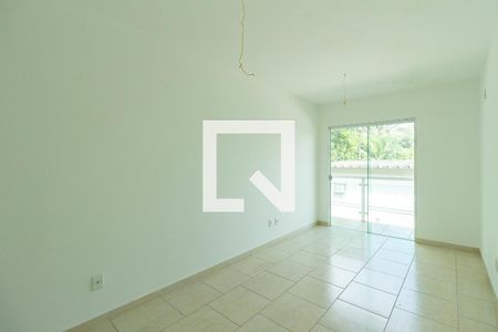 Casa de condomínio para alugar com 68m², 2 quartos e 2 vagas