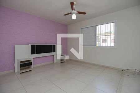 Quarto 1 de casa para alugar com 3 quartos, 192m² em Vila Mariza Mazzei, São Paulo