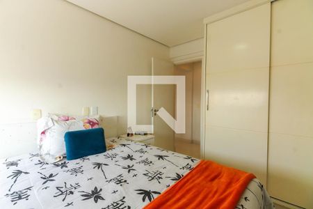 Apartamento à venda com 234m², 3 quartos e 4 vagas Apartamento à venda com 234m², 3 quartos e 4 vagasSuíte 2