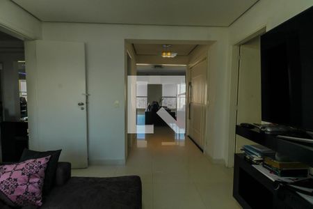 Apartamento à venda com 234m², 3 quartos e 4 vagas Apartamento à venda com 234m², 3 quartos e 4 vagasSala de TV