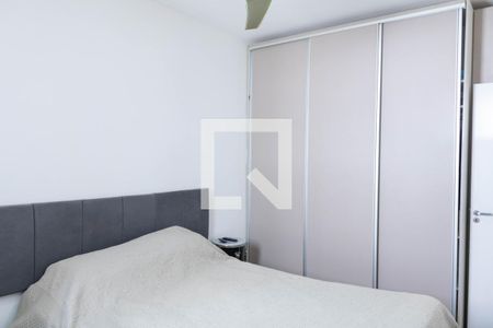 Apartamento para alugar com 60m², 2 quartos e 2 vagasQuarto 