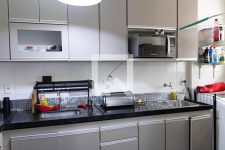 Apartamento para alugar com 60m², 2 quartos e 2 vagasCozinha